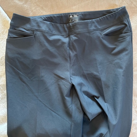 NWT Men's Adidas’s Pull On Golf Pants - Picture 2 of 4